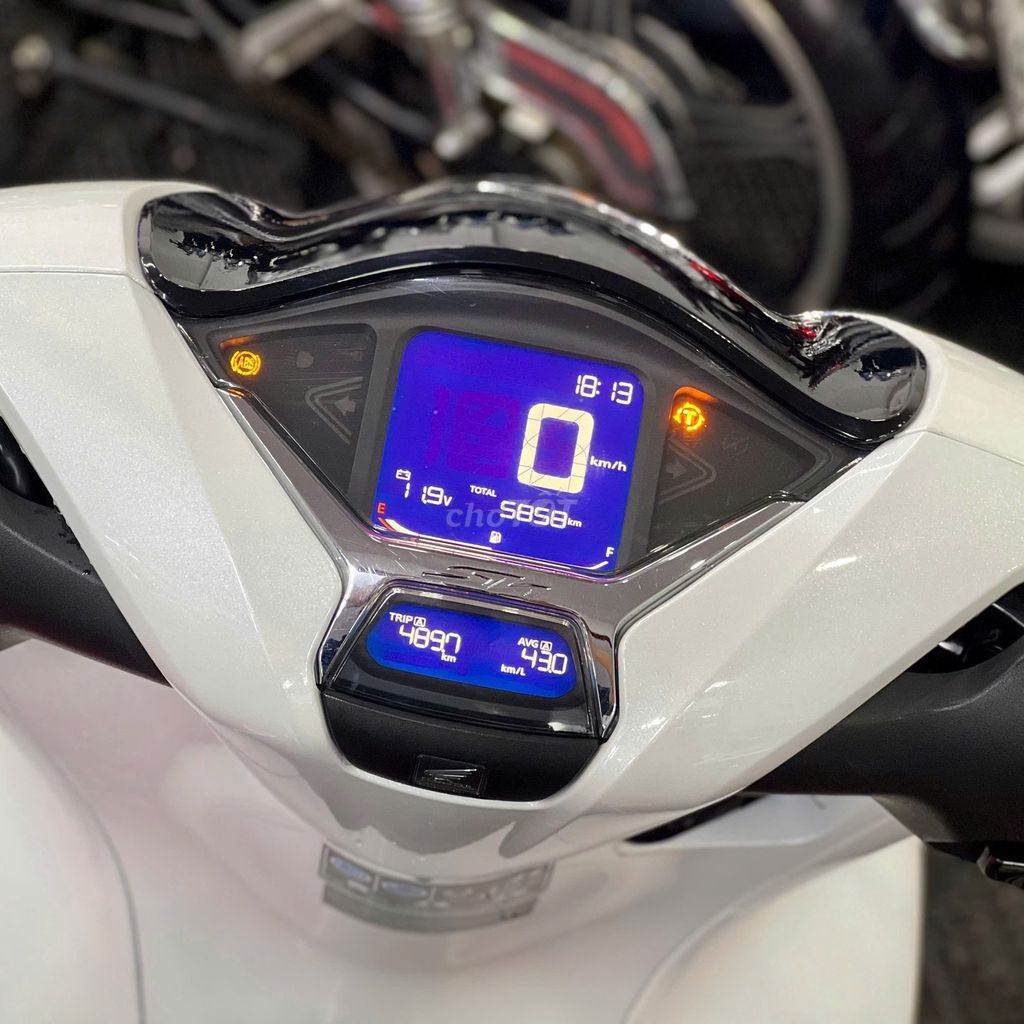 💥Honda Sh125i ABS 2022 BSTP 9 chủ ký giấy-MàuTrắng. Mua bán Xe máy tại Thành phố Thủ Đức Tp Hồ Chí Minh được đăng bởi XE MÁY THỦ ĐỨC hình 8