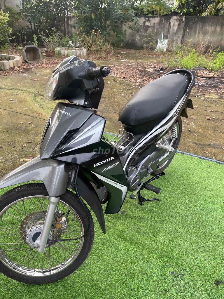 cần bán wave blade. Mua bán Xe máy tại Thị xã Phú Mỹ Bà Rịa - Vũng Tàu được đăng bởi Lê  Thanh Hải  hình 10