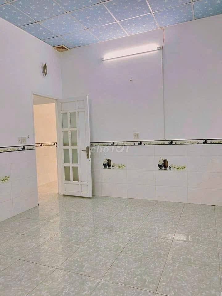 Продается дом в Нгуен Тхи Тиепе, Ку Чи, 86 м2, 900 т, SHR