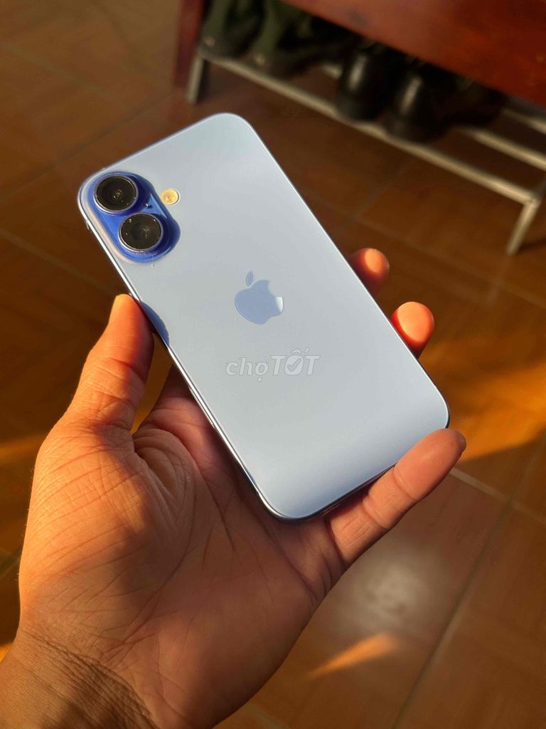iPhone 16 128GB VN/A xanh zin áp cần bán ạ. Mua bán Điện thoại tại Thành phố Thủ Dầu Một Bình Dương được đăng bởi Hoàng hải hình 1