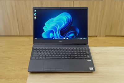 Laptop Dell Precision 7550 15.6" i7/32G/1TB used