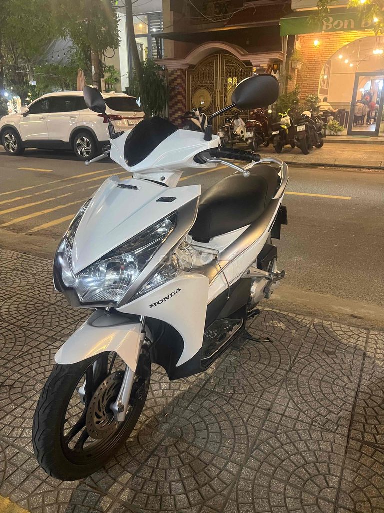 Honda Air Blade в оригинале с документами собственника