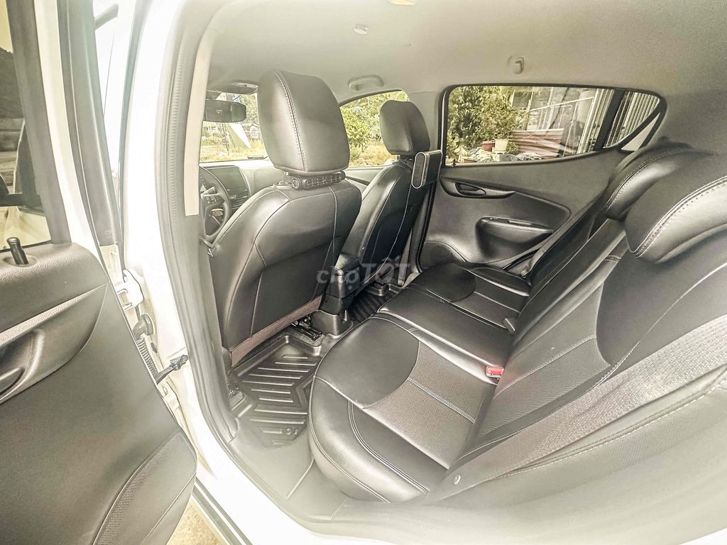 Vinfast Fadil 2020 xe chính chủ lên gần full đồ. Mua bán Ô tô tại Quận 7 Tp Hồ Chí Minh được đăng bởi Tebox hình 9