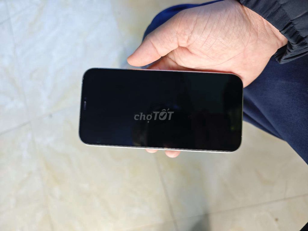 iPhone 12 Pro Max Trắng Dính iCloud. Mua bán Điện thoại tại Thành phố Tuyên Quang Tuyên Quang được đăng bởi Trần Năng hình 1