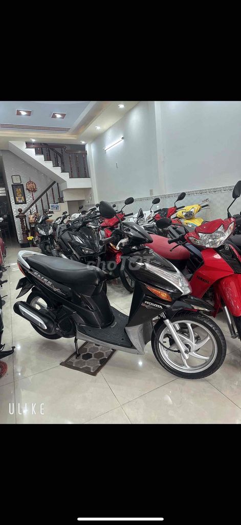 Honda Click ( Đời 2011 ) BS: 65 Cần Thơ. Mua bán Xe máy tại Quận Ninh Kiều Cần Thơ được đăng bởi CH XE MÁY 7 THÀNH hình 2