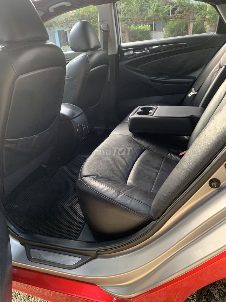 Hyundai Sonata 2010 2.0L AT -1 chủ từ đầu rất đẹp. Mua bán Ô tô tại Huyện Xuyên Mộc Bà Rịa - Vũng Tàu được đăng bởi Can ban xe hình 5