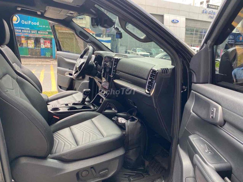 Ford Everest 2023 Titanium 2.0L 4x2 AT - 4500 km. Mua bán Ô tô tại Quận Tân Bình Tp Hồ Chí Minh được đăng bởi Sài Gòn Ford hình 17