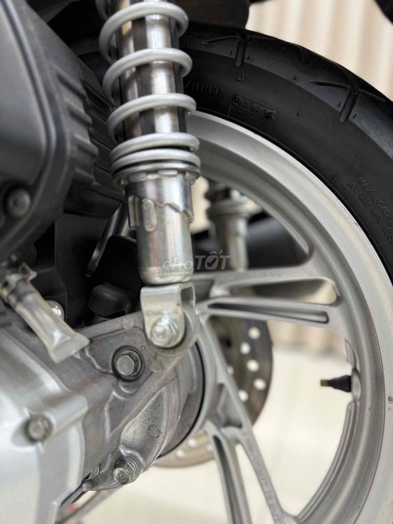 SH 160abs đk cuối 2024 cần sang nhượng. Mua bán Xe máy tại Quận Thanh Khê Đà Nẵng được đăng bởi THẾ MẪN CHUYÊN XE LƯỚT CÓ BÁN TRẢ GÓP  hình 8