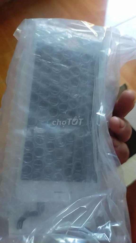 Màn hình điện thoại iPhone 7pl mới chưa lắp vào