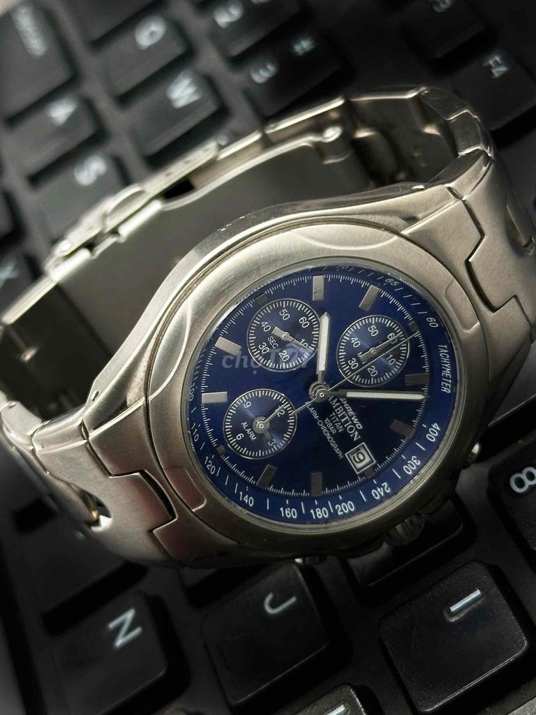 Đồng hồ Shrewd Ambition Titanium Chronograph Chính