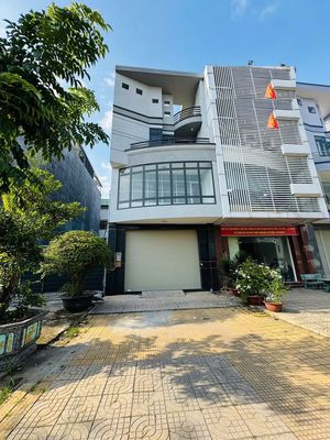NHÀ 3 TẦNG MT ĐƯỜNG III_PHƯỚC LONG B_QUẬN 9_NGANG 6M_VỈA HÈ OTO ĐẬU