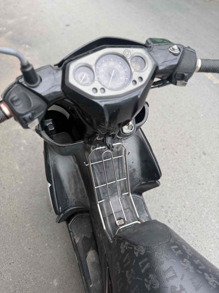 Yamaha Nouvo 4 135c B65 GÓP CẦN CCCD ĐỦ 18t TRẢ 0₫. Mua bán Xe máy tại Quận Ninh Kiều Cần Thơ được đăng bởi XE MÁY HOÀNG YẾN hình 4