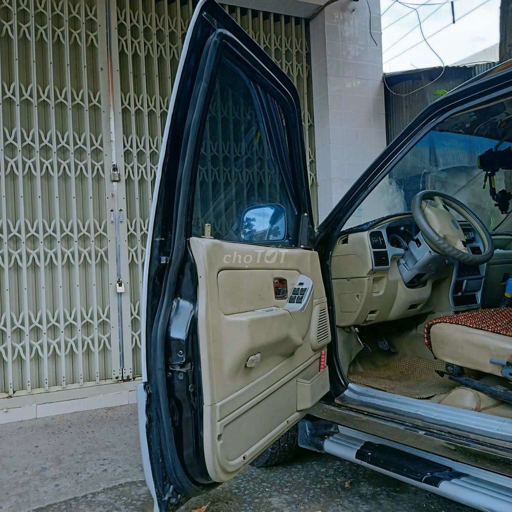 Bán xe Farri 7 chỗ, 5 cái võ mới đăng kiểm mới. Mua bán Ô tô tại Thành phố Hồng Ngự Đồng Tháp được đăng bởi Nhánh hình 3