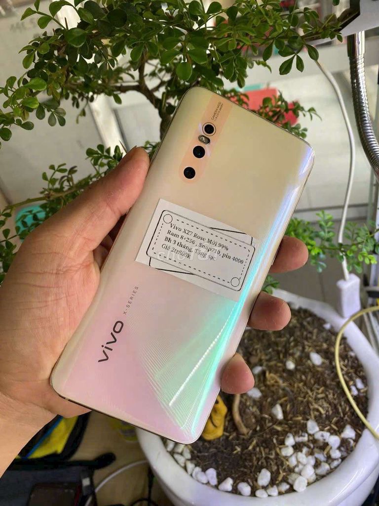 Vivo X27 r8+256 Snap710 Zin đẹp keng thanh lý 2-3