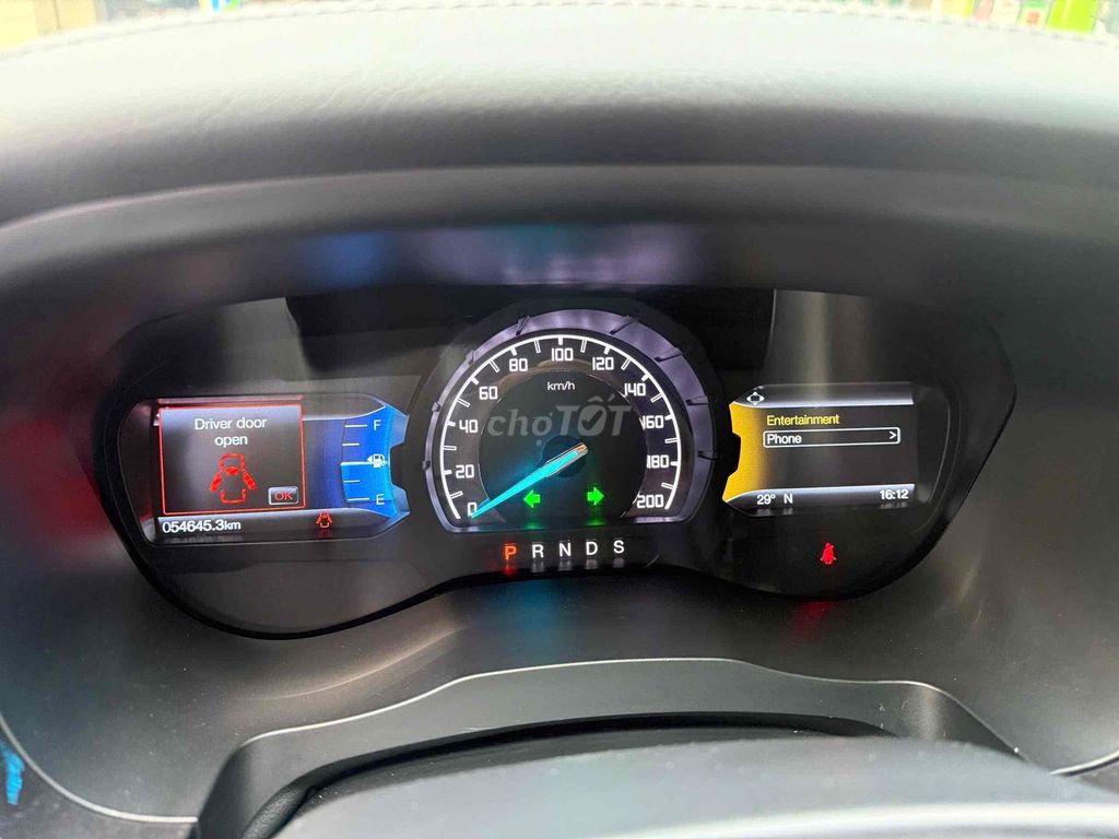 Ford Everest 2021 Titanium 2.0L AT 4x2 - 54000 km. Mua bán Ô tô tại Quận 3 Tp Hồ Chí Minh được đăng bởi Duy Vỹ hình 7