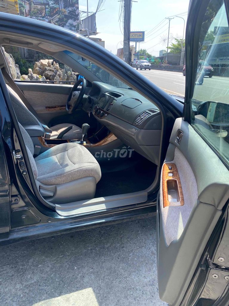 Toyota Camry màu Đen. Mua bán Ô tô tại Quận Cái Răng Cần Thơ được đăng bởi shins nguyễn hình 6