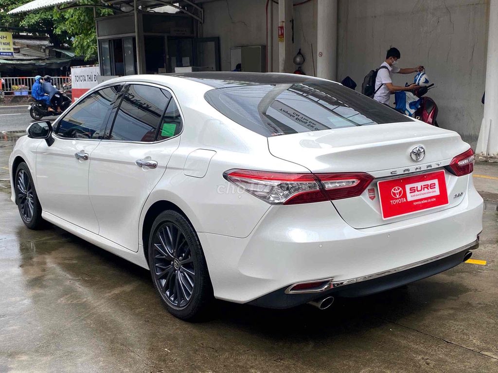 Camry 2.5Q 2021 HT Vay 70% - Giá Còn Giảm. Mua bán Ô tô tại Thành phố Thủ Đức Tp Hồ Chí Minh được đăng bởi Ngọc Long Toyota Đông Sài Gòn hình 3