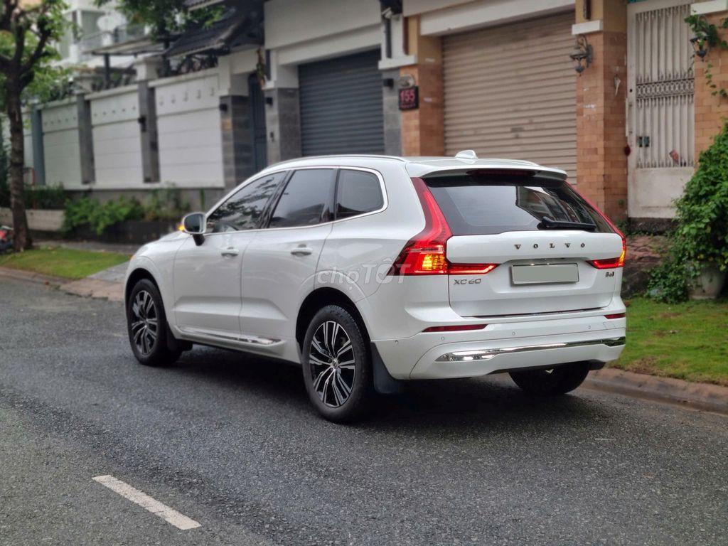 🔺VOLVO XC60 INSCRIPTION B6 AWD MODEL 2023. Mua bán Ô tô tại Quận 7 Tp Hồ Chí Minh được đăng bởi Tung hình 4