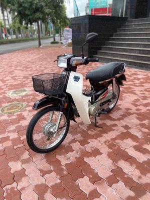 Honda Dream thái 2001,bstp,xe dọn mới đẹp keng. Mua bán Xe máy tại Quận 8 Tp Hồ Chí Minh được đăng bởi Bảo Anh
