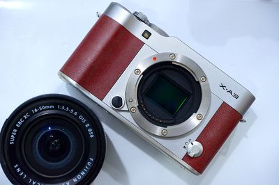 Máy Fujifilm X-A3 + Kit 16-50 ( Màu Nâu ), Mới 95