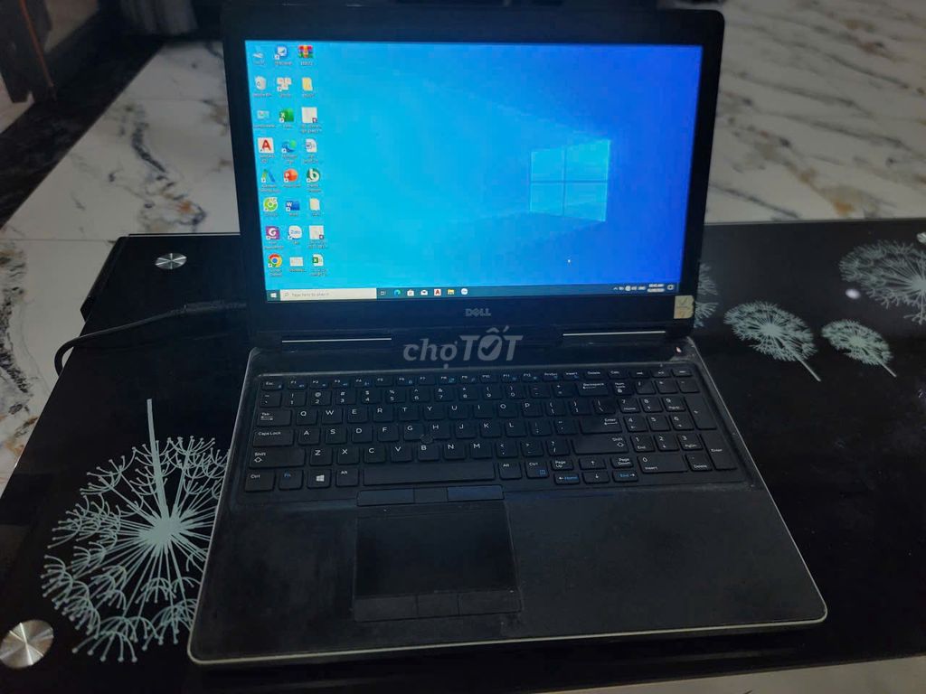 Dell Precision 7510 i7-6820HQ RAM 16GB SSD 256GB . Mua bán Laptop tại Thành phố Dĩ An Bình Dương được đăng bởi Quang hình 1