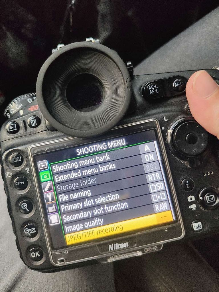 Máy ảnh Nikon D810 Đen. Mua bán Máy ảnh, Máy quay tại Thành phố Biên Hòa Đồng Nai được đăng bởi mai tuan hình 1