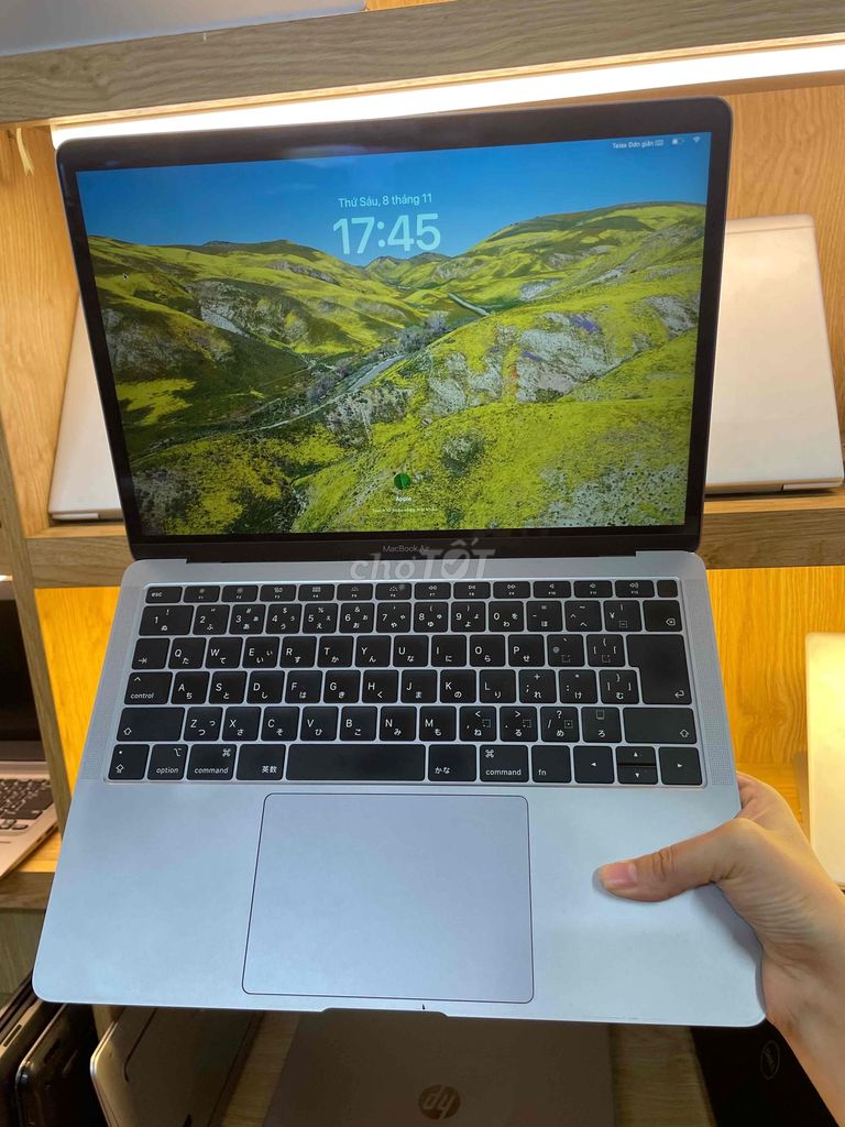 Thanh lí Macbook air 2019 bản Nhật màn đẹp 2k