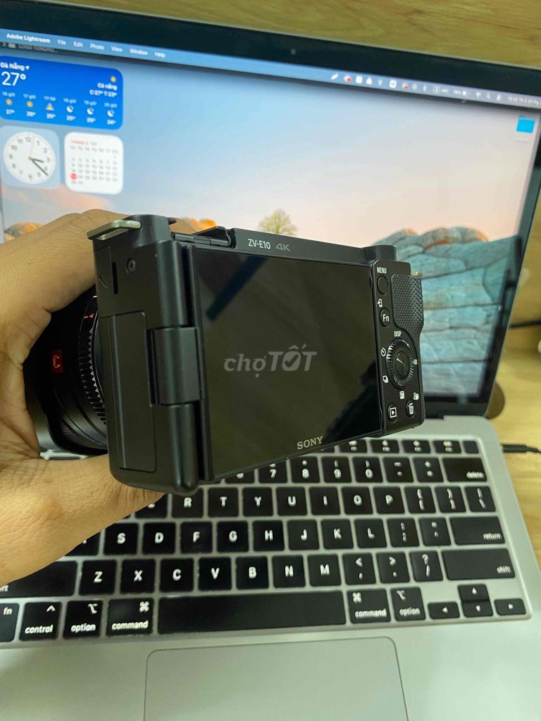 Sony ZV-E10 con bảo hành. Mua bán Máy ảnh, Máy quay tại Quận Ngũ Hành Sơn Đà Nẵng được đăng bởi Khanh hình 1