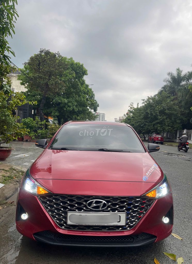 Hyundai Accent ATH 5 мест Максимальная Специальная комплектация