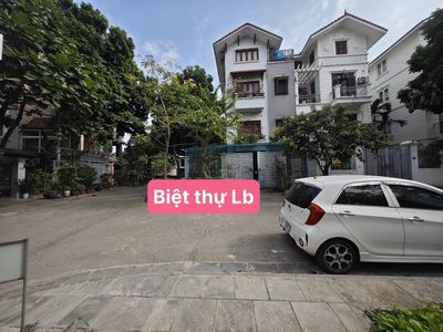 Villa in Long Biên