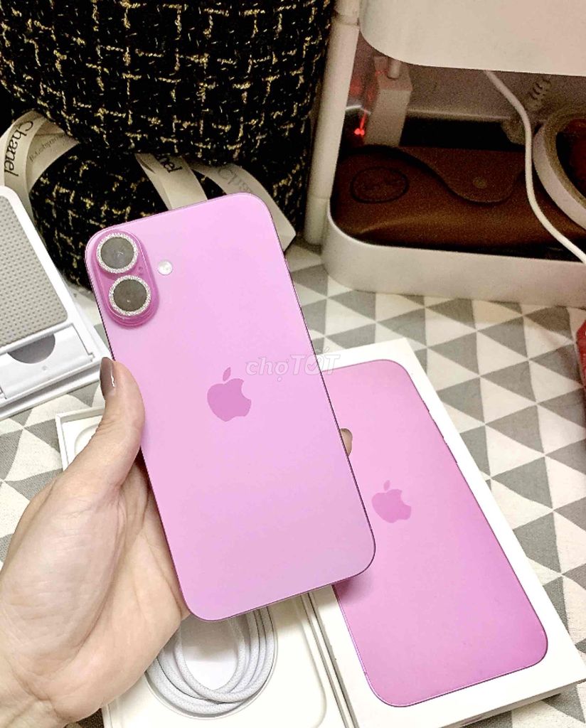 Apple iPhone 16 Plus 128GB Hồng🌸có khay sim🌸pin 99. Mua bán Điện thoại tại Quận Ngô Quyền Hải Phòng được đăng bởi Mie Mie hình 1