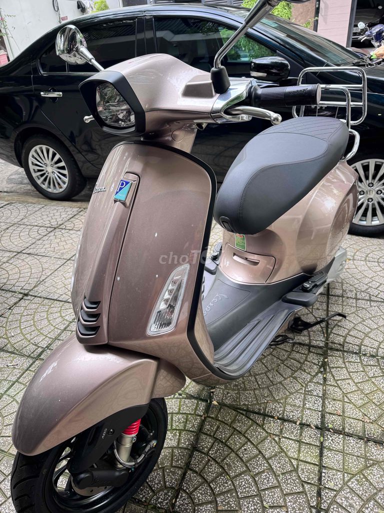 VESPA SPRINT STFT 125 - NÂU ĐỒNG ĐỜI 2024. Mua bán Xe máy tại Quận 12 Tp Hồ Chí Minh được đăng bởi TRÚC NGUYỄN hình 2
