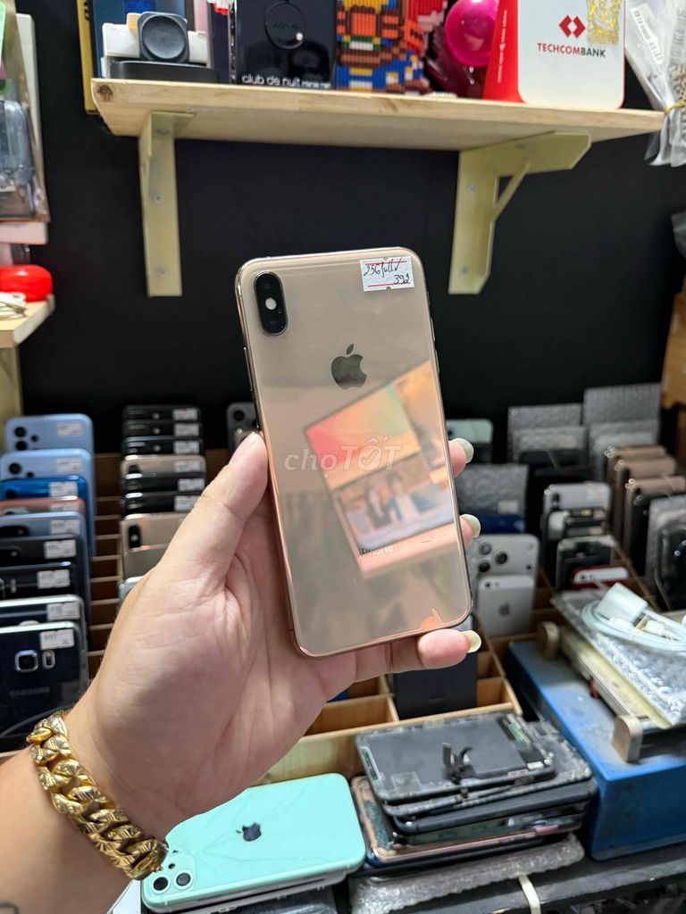 Apple iPhone XS Max 256GB Vàng Đã qua sử dụng. Mua bán Điện thoại tại Quận Bình Thạnh Tp Hồ Chí Minh được đăng bởi SyTuan hình 1