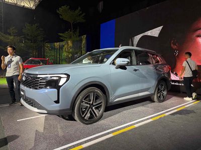 2026 Territory Titanium X Xanh mới hot nhất