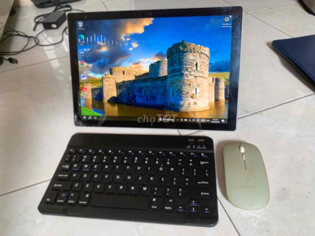 Surface Pro 5 FullHD-3K 128G/ram4G, Win10, PIN LÂU. Mua bán Laptop tại Quận 10 Tp Hồ Chí Minh được đăng bởi ĐT TRỰC TIẾP  Không NHẮN TIN Không BỚT hình 1