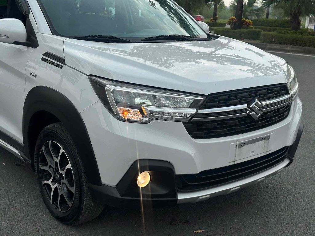 Suzuki XL7 2022 белый 88000 км