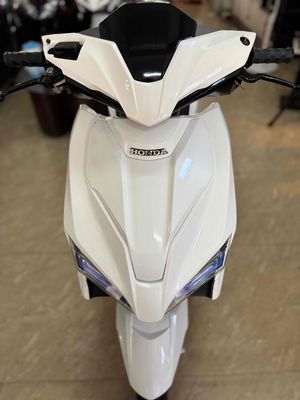 Airblade led. Mua bán Xe máy tại Thành phố Buôn Ma Thuột Đắk Lắk được đăng bởi ĐàM tý