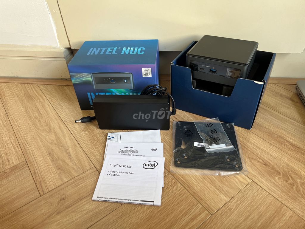 nuc intel i7 gen10 ram 16 ssd 256 new 100% fullbox