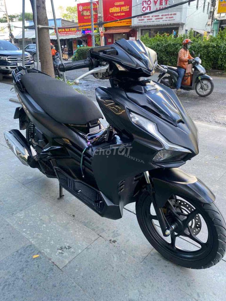 Ariblade chính chủ 125cc máy zin siêu chất bao đẹp. Mua bán Xe máy tại Quận 7 Tp Hồ Chí Minh được đăng bởi Gia Bảo  hình 4