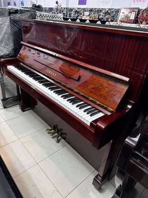 Thanh Lí Piano Cơ Yamaha