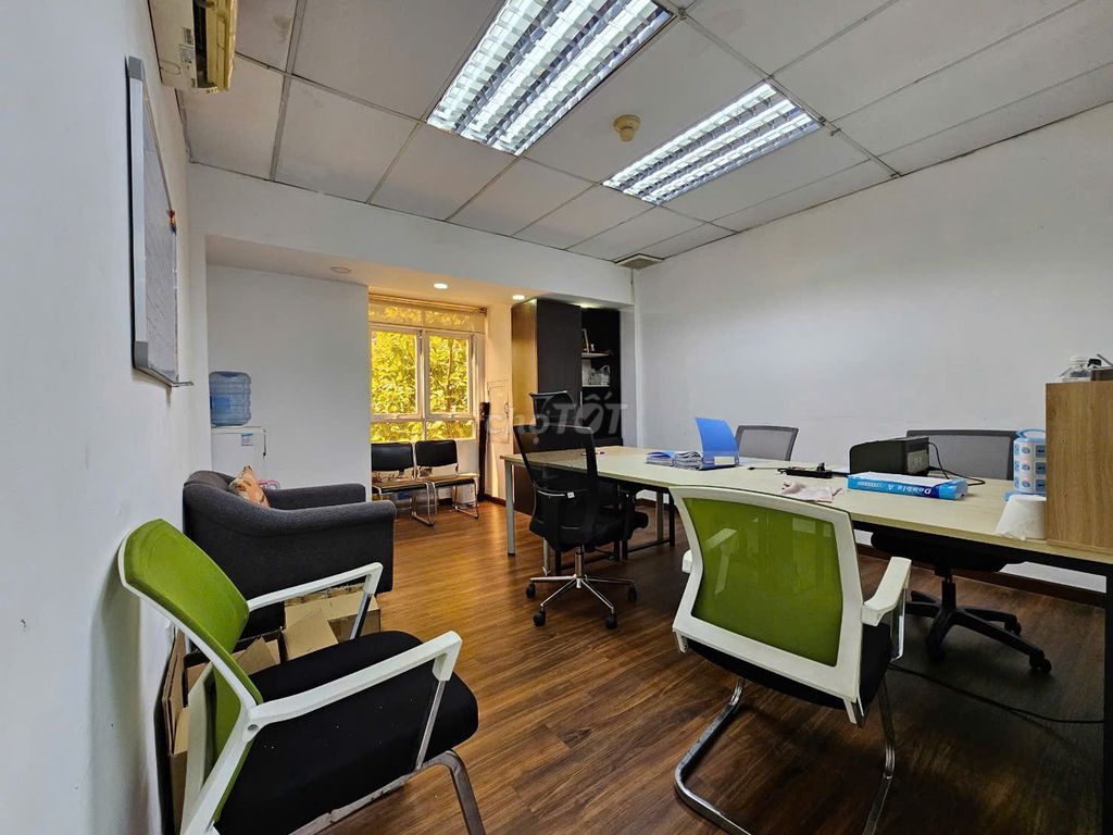 Văn phòng Q1 tòa nhà Nguyễn Công Trứ 50m2 giá 12 triệu/tháng