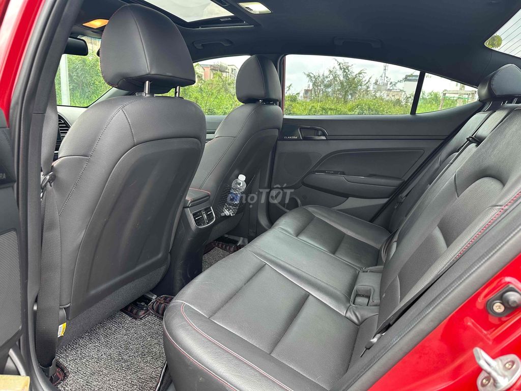 Elantra 2019 Sport 1.6 AT full bảo dưỡng hãng. Mua bán Ô tô tại Quận 12 Tp Hồ Chí Minh được đăng bởi Quốc Bùi xe đã qua sử dụng hình 8