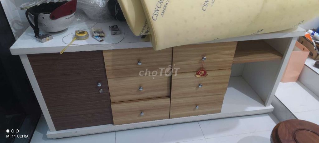 Kệ tivi gỗ ép 1.5m Nâu, Trắng. Mua bán Tủ, kệ gia đình tại Thành phố Thủ Đức Tp Hồ Chí Minh được đăng bởi Hoàng Văn Sâm hình 1