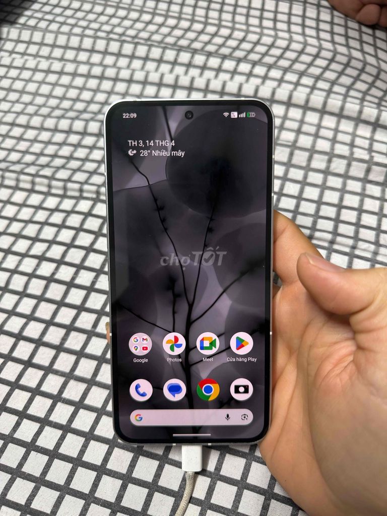 Nothing Phone 2 Trắng. Mua bán Điện thoại tại Quận Ba Đình Hà Nội được đăng bởi A phong hình 1