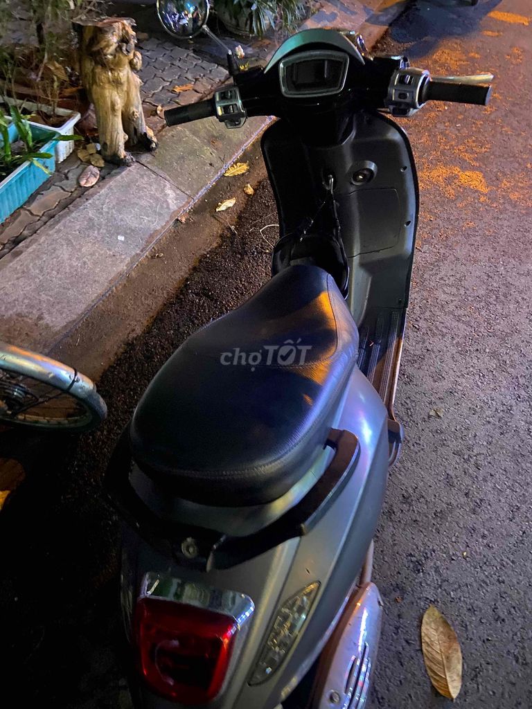 Nioshima 50cc màu Xám. Mua bán Xe máy tại Quận 6 Tp Hồ Chí Minh được đăng bởi Trang Nguyễn hình 2