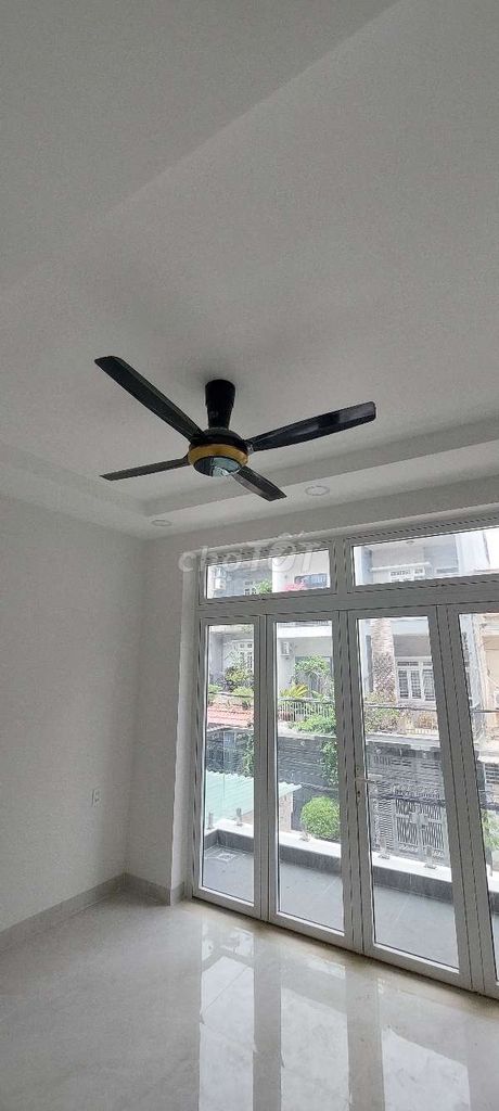 Cho thuê nhà HXT  6M , Cách Đại Học IUH 500m