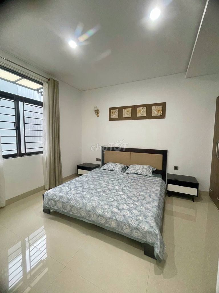 Modern 4-bedroom villa with garage in Đa Phước — photo 6