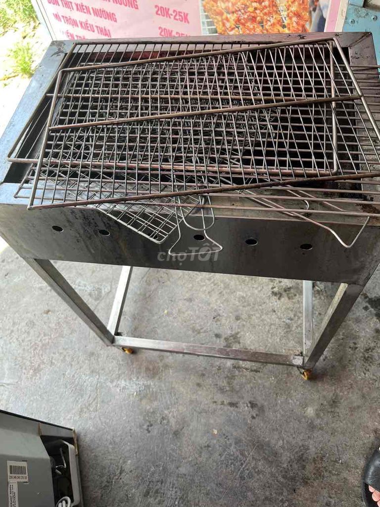 Thanh  lý bếp nướng than inox kèm 3 vỉ nướng inox