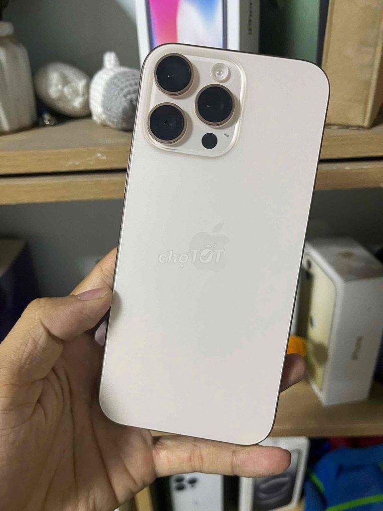 iPhone 16 Pro Max 256GB Trắng. Mua bán Điện thoại tại Quận 7 Tp Hồ Chí Minh được đăng bởi Trâm bán táo  hình 1