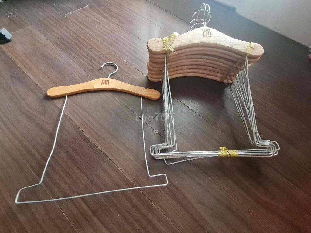 Móc treo đồ UMI Gỗ, Kim loại Nâu Bạc. Mua bán Nội thất, đồ gia dụng khác tại Quận Tân Phú Tp Hồ Chí Minh được đăng bởi Truong Le hình 1